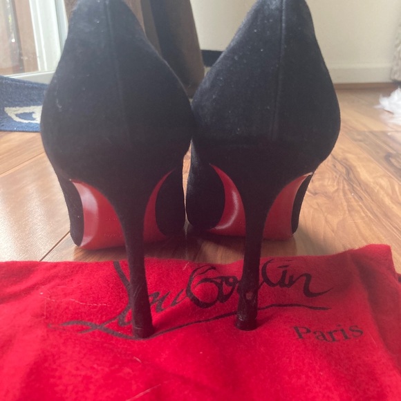 ❌SOLD❌Black Louboutin Heels - Picture 9 of 12